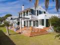 Elegante casa frente al mar en Alcaufar, Menorca