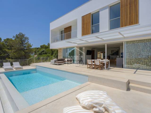 Exceptional newly built property with sea views. Coves Noves, Menorca