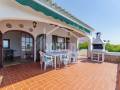 EXCLUSIVA Chalet con vistas estupendas, jardín, piscina y licencia turística en Binibeca, Sant Lluís, Menorca