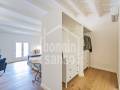Elegancia atemporal y confort contemporáneo en una casa de pueblo restaurada con exquisito gusto. Alayor. Menorca