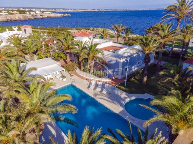 Wonderful Front Line Villa with Tourist  License close to Cuitadella Menorca.