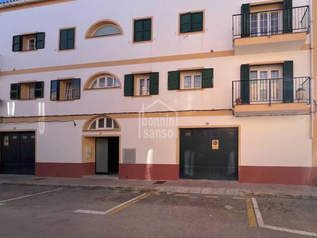 Espacioso cochera en el centro de Es Castell, Menorca