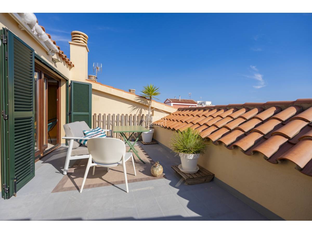 Exclusivo atico dúplex con dos terrazas, ascensor y parking en Es Castell. Menorca