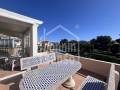 Apartamento soleado de 2 dormitorios con piscina en Cala Millor, Mallorca