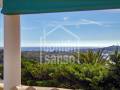 Villa con privacidad, tranquilidad y vistas al mar. Cala Llonga. Menorca