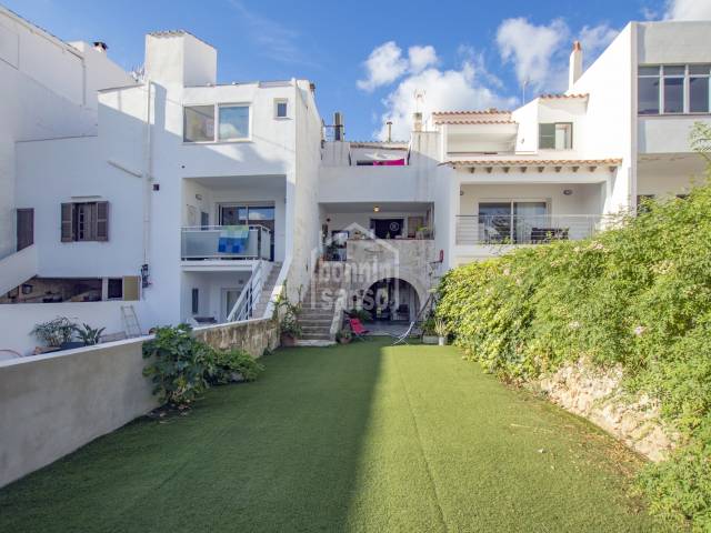 Magnificent and charming townhouse very well refurbished in the centre of Alaior, Menorca.