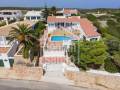 Villa con vistas al Puerto de Mahon. Cala Llonga. Menorca