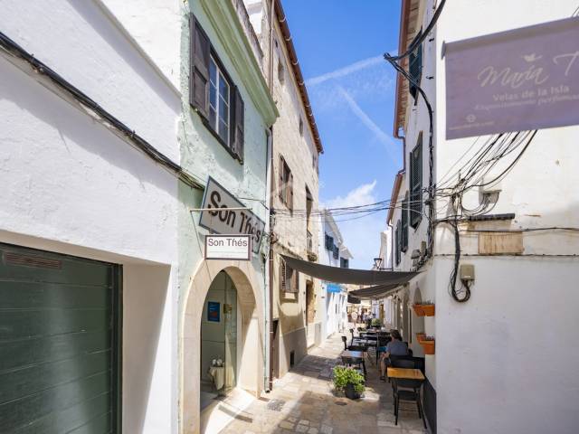 Affascinante Casa Ristrutturata nel Cuore di Mahón, Menorca