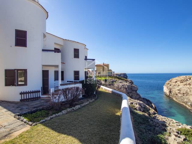 EXCLUSIVE: Great waterside apartment in Los Delfines, Ciutadella, Menorca