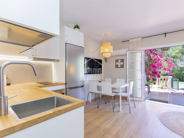 Beautiful ground floor apartment with tourist license in Calan Bosch, Ciutadella, Menorca