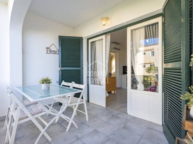 Viure Menorca des de la calma, a tocar de la mar. Calan Porter.