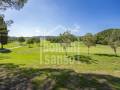 Zum Verkauf steht der einzige Golfplatz Menorcas in Son Parc, Menorca. Balearen