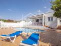 Encantador chalet con piscina en Calan Porter, Alayor, Menorca