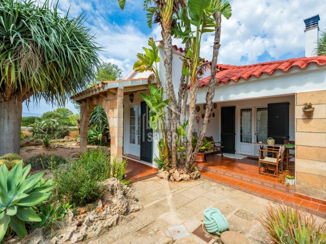 Chalet indipendente con piscina privata a Santandria, Ciutadella, Minorca
