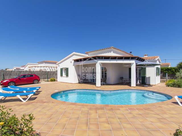 Stunning villa with pool and south-facing orientation in Calan Porter, Menorca.