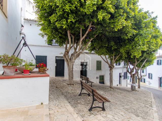 Tipica casa de pueblo menorquina en Alaior -Menorca-