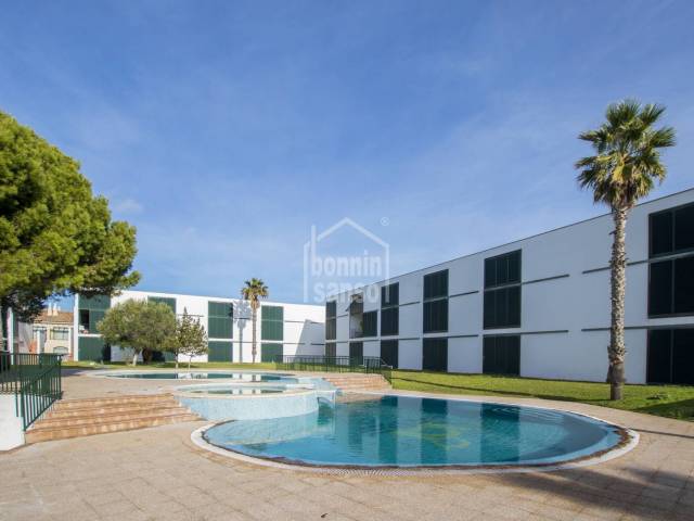 Exklusive Immobilie: apartment in Cala'n Bosch, Ciutadella, Menorca, Balearen