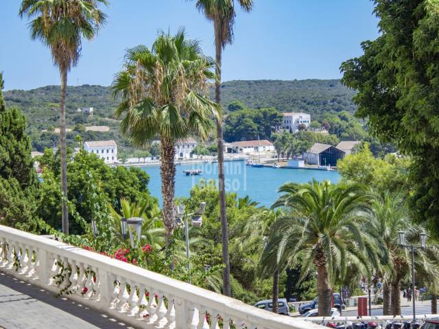First floor flat in the heart of Mahon's city centre, Menorca