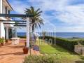 Elegante casa frente al mar en Alcaufar, Menorca