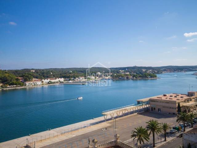 Propriété avec deux logements dans le centre de Mahón, Menorca