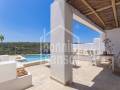 Encantadora casa con piscina en Calan Porter, Menorca.