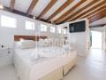 A jewel in the Menorcan countryside with 50 hectares of land.