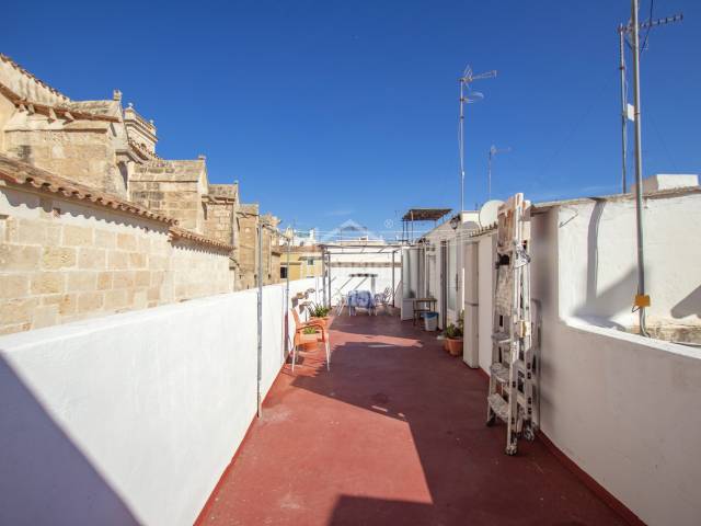 IN EXCLUSIVITY ! House with large terrace in the historic center of Ciutadella, Menorca