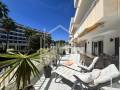 Apartamento renovado con preciosas vistas al mar a solo 20 metros de la playa de Cala Millor
