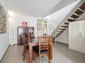 Casa en venta con patio, terraza y múltiples posibilidades, Mahón, Menorca