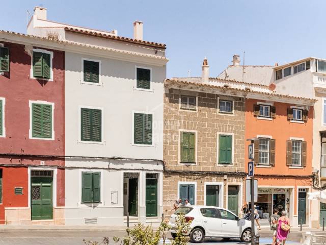 Elegante planta baja en el centro de Mahón, Menorca