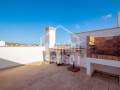 Chalet adosado con bonitas vistas a la bahia de Fornells -Menorca-