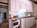 Apartamento en planta baja, con piscina y solo cuatro vecinos, en Cala Blanca, Ciutadella, Menorca