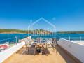 Una joya frente al mar en Es Grau, con licencia turística – Vive Menorca en su máxima expresión