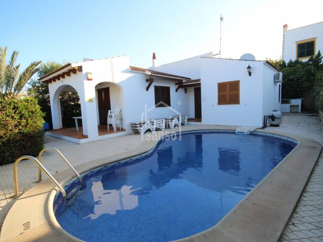Villa with touristic license in Cala Blanca, Ciutadella Menorca