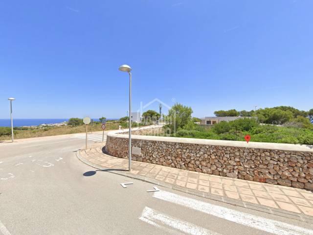 Grundstück in Coves Noves, Menorca