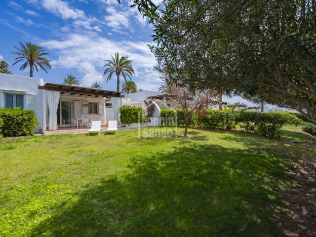 Attraktive Immobilie in der Urbanisation Torre Solí, Menorca.