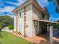 Invierte en Calidad de Vida y Rentabilidad: Villa con Licencia Turística en Son Parc, Menorca