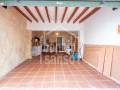 Magnificent property located in calle Isabel II, Mahón, Menorca