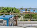 Villa excepcional orientada al sur con vistas al mar en Punta Prima, Menorca