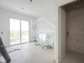 Chalet contemporáneo con piscina privada en Cala Llonga, Menorca