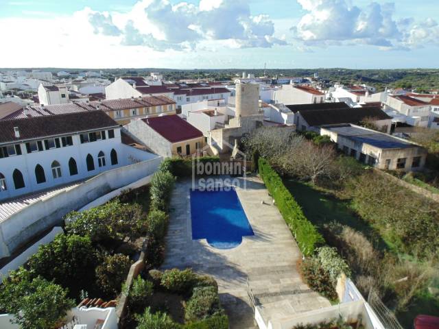 Elegante piso en el centro de Alayor, Menorca