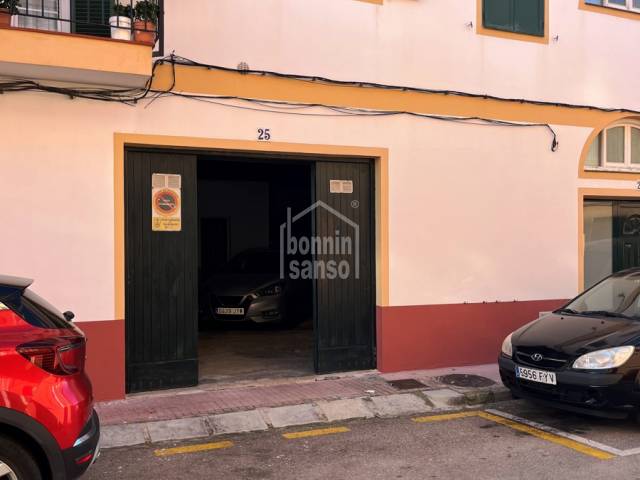 Garage in Es Castell, Menorca