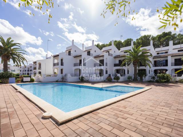 Casa adosada junto al campo de golf en Son Parc, Menorca