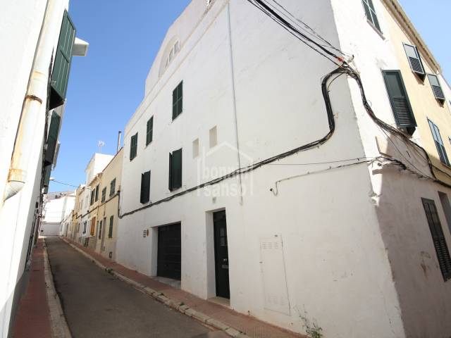 Spacious town house with garage and terrace in Mahón, Menorca