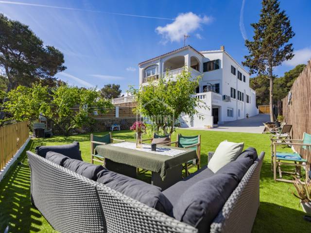 Beautiful semi-detached house with sea views in Addaia, Es Mercadal, Menorca.