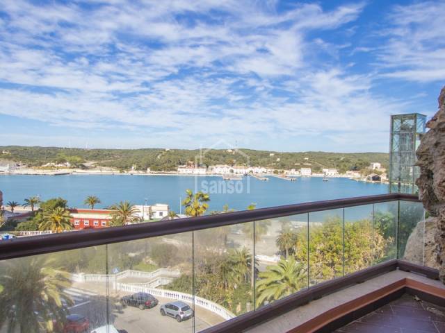 Maison superbe avec vue sur la mer à Mahon