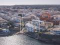 Solar edificable que hace esquina de 148m² en Es Castell, Menorca