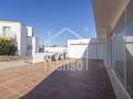 Commercial premises for your new business in Punta Prima, Menorca