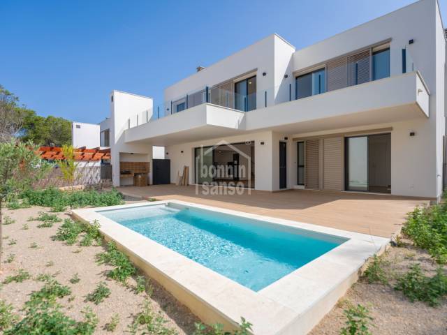 Sa Llosa Homes, Promotion von Luxus Ferienhäusern: 50 Villen in Son Parc, Menorca.