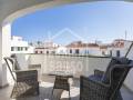 Elegante Apartamento Costero con Terraza Privada y Vistas al Mar en Salgar, Menorca